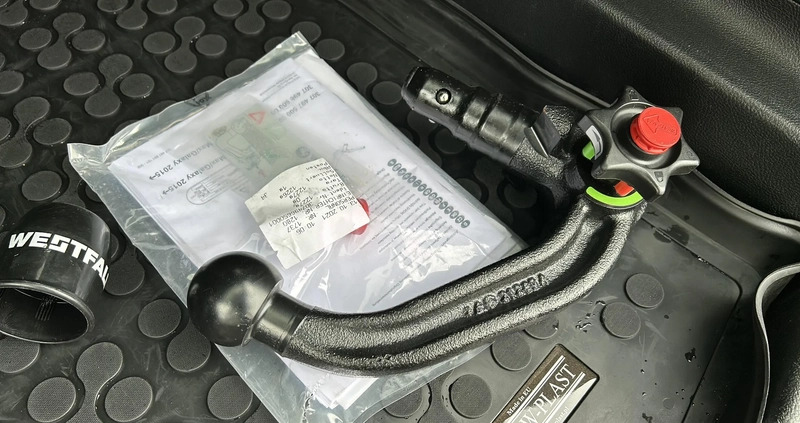 Ford S-Max cena 99800 przebieg: 129432, rok produkcji 2019 z Piastów małe 596